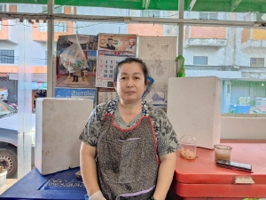 นางกัลยา ติ๊บอุ่น